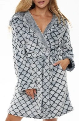 Women's Warm Soft Plush Fleece Bathrobe With Hood, Knee Length Hooded Robe, Seashell Scalloped - Image 8