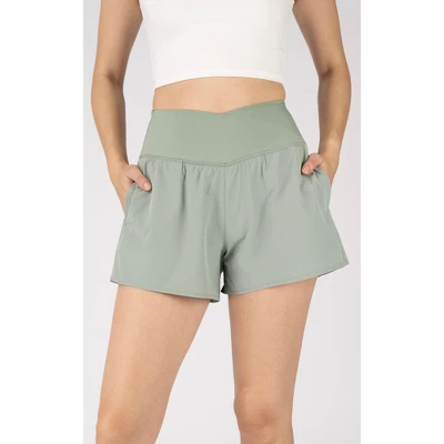 Yogalicious Womens Lightstreme Hybrid Backflip Short With Pockets - Image 7