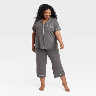 Women's Beautifully Soft Short Sleeve Notch Collar Top And Pants Pajama Set - Stars Above⢠- Image 4