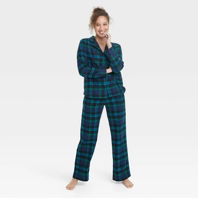 Women's Flannel Pajama Set - Stars Above⢠- Image 5