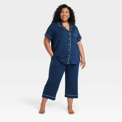 Women's Beautifully Soft Short Sleeve Notch Collar Top And Pants Pajama Set - Stars Above⢠- Image 5